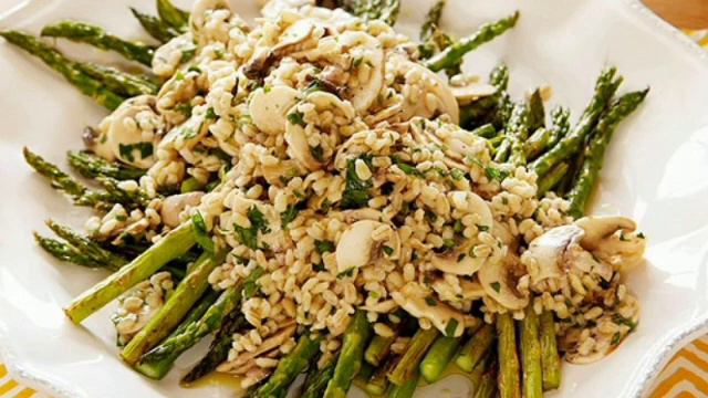 САЛАТ "БОРИС И ЕЛЕНА". смотреть онлайн