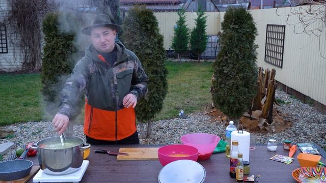 ГОТОВИМ ГОРОХОВЫЙ СУП С КОПЧЁННЫМИ РЁБРАМИ. РЕЦЕПТ ГОРОХОВОГО СУПА смотреть онлайн
