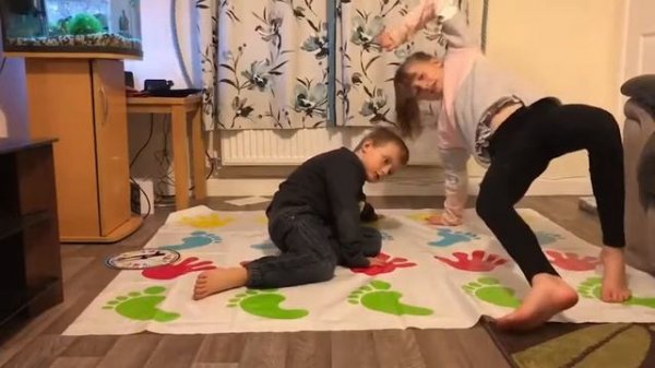 Topsy Turvy, fun and games with Topsy Turvy