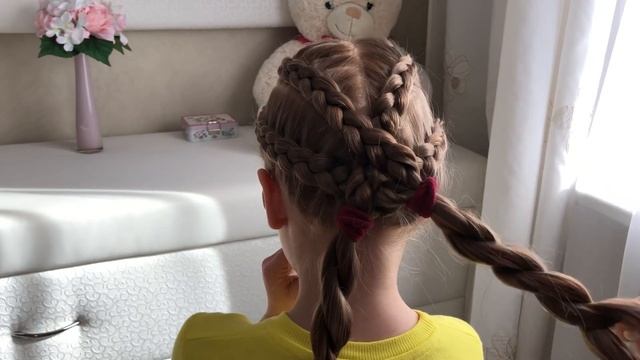 Прическа на 8 МАРТА. Праздничная прическа для девочек. смотреть онлайн