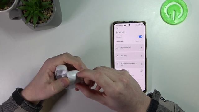 How to Pair OPPO Enco Free 2 with Android Phone? смотреть онлайн