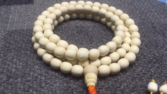 Чётки из бересклета, 108 бусин, d~8 мм, L~46 см, деревянные четки, мала, медитация, Hand made. смотреть онлайн