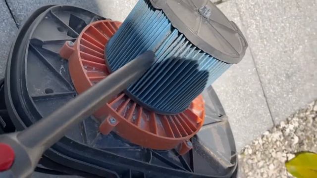 How to clean the filter and empty the canister on a Ridgid 4 Gallon Shop Vac смотреть онлайн