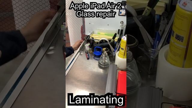 Apple iPad Air 2 screen glass crack replacement Laminating смотреть онлайн