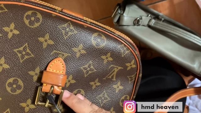 HOW TO CLEAN LV CANVAS AND HARDWARE using BRASSO and COLLONIL / Bag Spa at Home / Tips on Cleaning смотреть онлайн