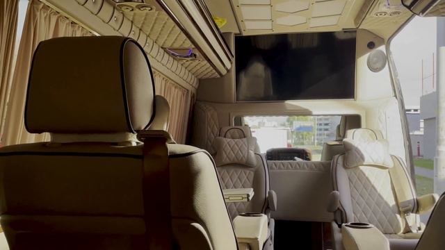 VIP микроавтобус Mercedes Sprinter (11 мест). Микроавтобус с комфортом премиум седана. смотреть онлайн