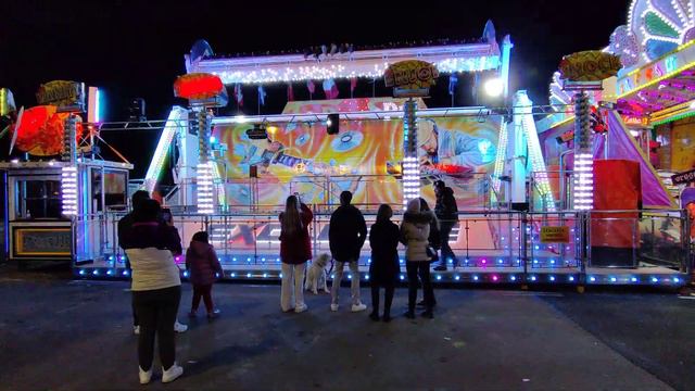 [4K] Walking Tour Winter Park Genova - Il più grande Luna Park D'Europa - 25/12/2022 смотреть онлайн