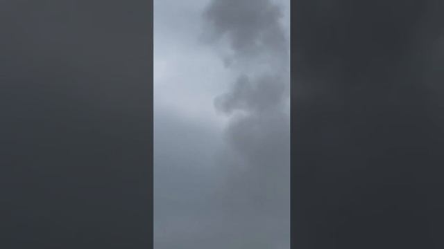 ❗Хохлы демонстрируют как шустро работает мобильная система HIMARS Развернули, стрельнули и свалили. смотреть онлайн