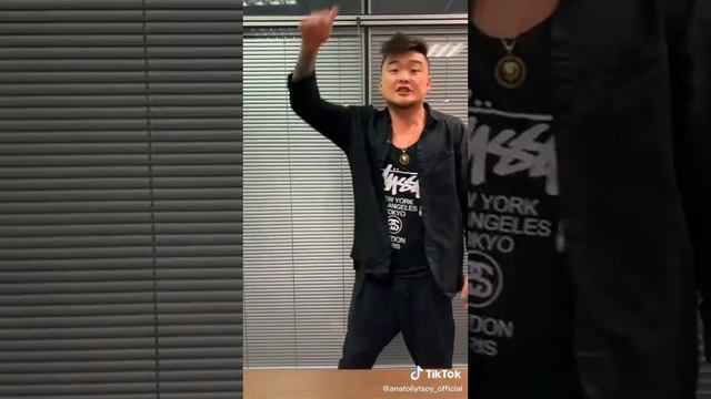 Анатолий Цой TIK TOK смотреть онлайн