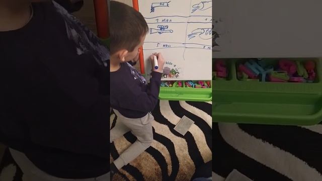 челлендж нарисовать пистолет за 10 сек за 1 мин и за 5 мин с мамой смотреть онлайн