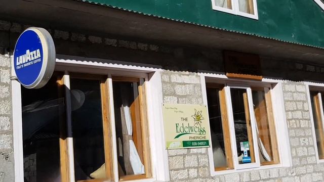 Поход к Эвересту, аэропорт Лукла смотреть онлайн