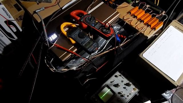 Замер мощности MOMO 4.90 оба моста в 4 Ома. смотреть онлайн