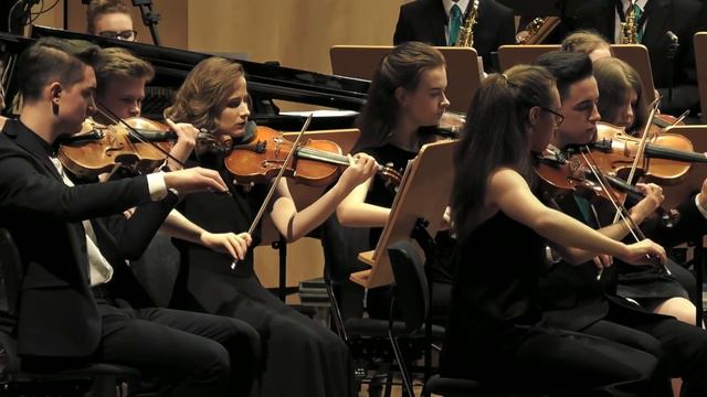 Orc-estra plays The Lord Of The Rings Medley, Zebrowski Music School Orchestra смотреть онлайн