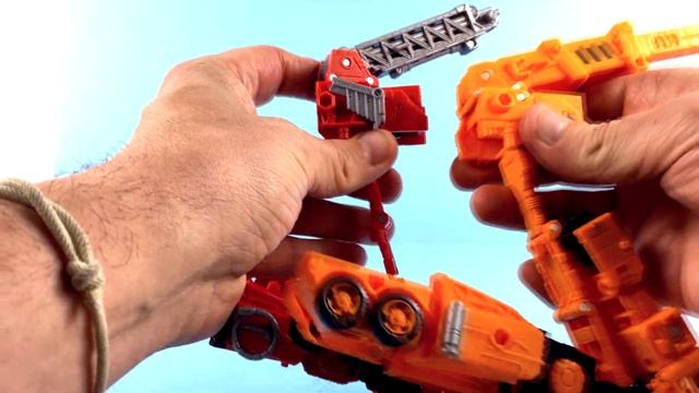 Transformers War for Cybertron Kingdom Voyager Class INFERNO Video Review смотреть онлайн