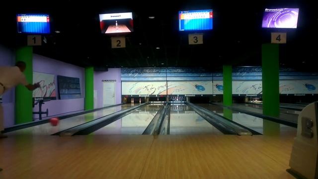 Тренировка в боулинг клубе "5ЗВЁЗД" смотреть онлайн