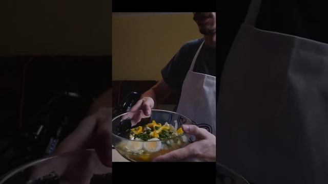 ГОРЯЧИЙ РАМЕН (СУП) НАВАРИЛИ. Kamehamasterr ГОТОВИТ