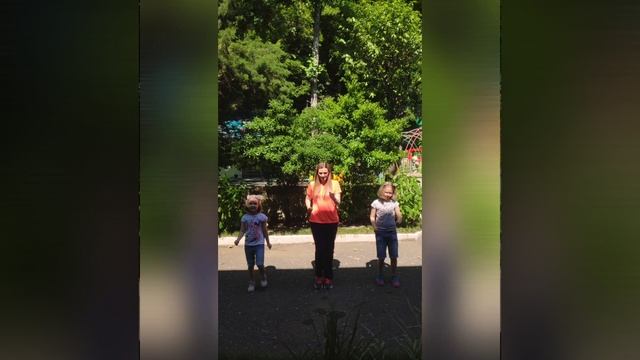 Музыкальная зарядка смотреть онлайн