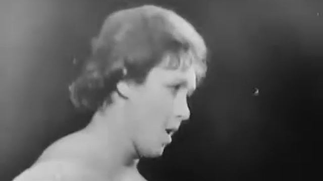 *****Поёт Галина Ковалёва. Массне. Севильяна Маританы из оперы "Дон Сезар де Базан". Запись1961года смотреть онлайн