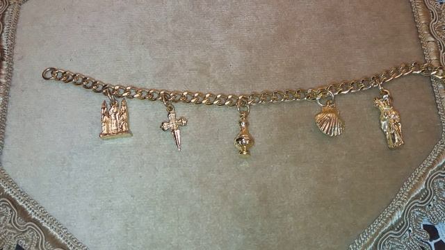 Винтажная имитация бирюзы и жемчуга и настоящий коралл. смотреть онлайн