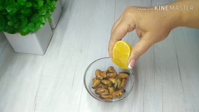 Салат "Голубая лагуна"?? Пикантный и нежный салатик на Праздничный стол ?. смотреть онлайн