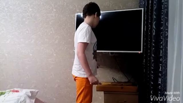 Обзор apple TV 2 и TUTORIAL как подключить смотреть онлайн