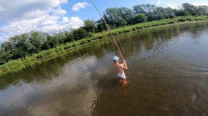 Первая рыбалка Захара.mp4