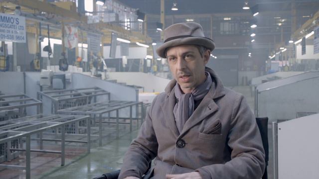 Jeremy Strong Interview 'The Gentlemen'