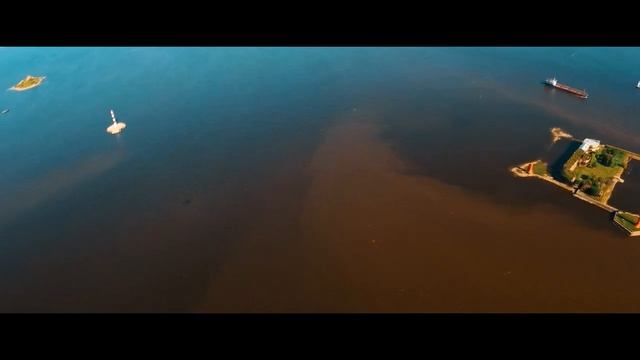 Полеты на самолете над Санкт-Петербургом смотреть онлайн