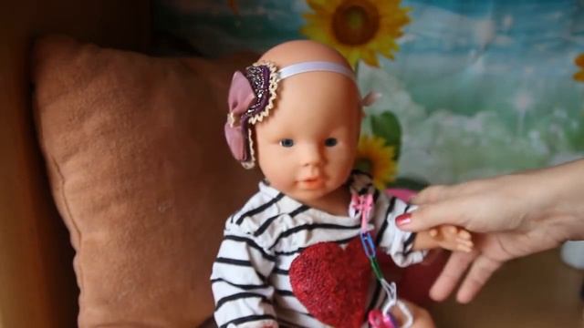 КАК СДЕЛАТЬ МАЛИНОВЫЙ ЙОГУРТ ДЛЯ КУКЛЫ БЕБИ БОН*ЕДА ДЛЯ КУКЛЫ*МЕНЯЕМ ПАМПЕРС*КОРМИМ смотреть онлайн