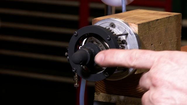 See Thru Rotary Engine in Slow Motion - (Wankel Engine) 4K смотреть онлайн