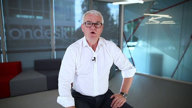 Oracle OpenWorld 2018 - "Un mot est sur toutes les lèvres : Autonomous" смотреть онлайн