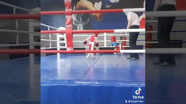 Открытый ринг по боксу. Юные боксеры. Начало моей спортивной карьеры смотреть онлайн