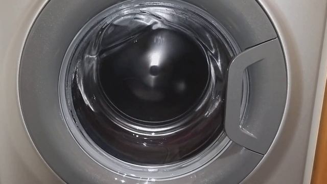 Hotpoint WMEUF743G 1ST INTERIM SPIN (600RPM) смотреть онлайн