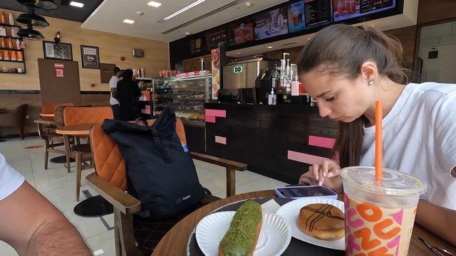 Чем заняться в пересадке в Эмиратах? Обзор Шарджа за 16 часов смотреть онлайн