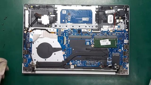 How to Disassemble a HP 440 G8 Laptop - HP Probook 440 G8 Fully Disassamble. смотреть онлайн
