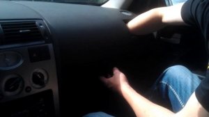 КАК БЫСТРО ОТКРЫТЬ БАРДАЧОК, СЛОМАЛАСЬ РУЧКА БАРДАЧКА. (FORD MONDEO 3)