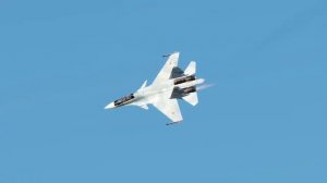 Высший пилотаж Су-30см