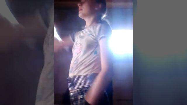 Как я чищу лошадь/как правильно чистить лошадь смотреть онлайн