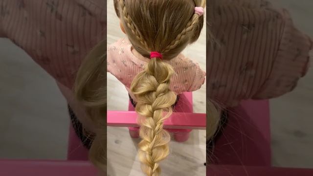 Причёска на каждый день и на праздник ? #прическавсад #причёскидлядевочек #косички смотреть онлайн