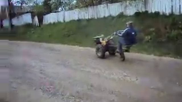 Мотоблок Трах з адаптором 2 смотреть онлайн