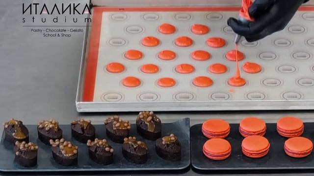 Больше, чем выпечка 4/4. Макарунс + Брауни смотреть онлайн
