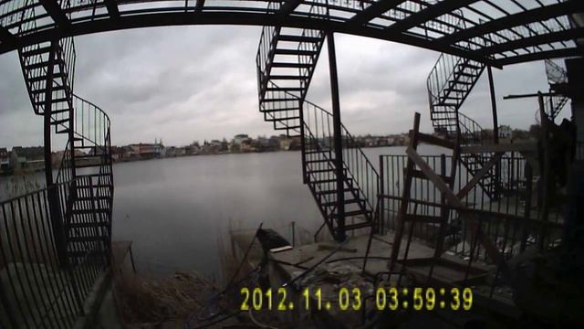 Скважина в эллинге.В Дельфине. смотреть онлайн