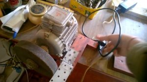 Переделка шуруповерта-18в на 220 за 5минут!  DIY.Alteration of the screwdriver-18V to 220!