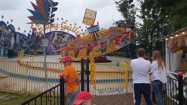 Очень страшная карусель Хали Гали смотреть онлайн