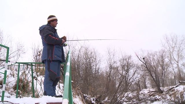 Рыбалка на спиннинг зимой. Ловля на воблер зимой. смотреть онлайн