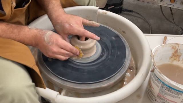 Ceramics Open Studio смотреть онлайн