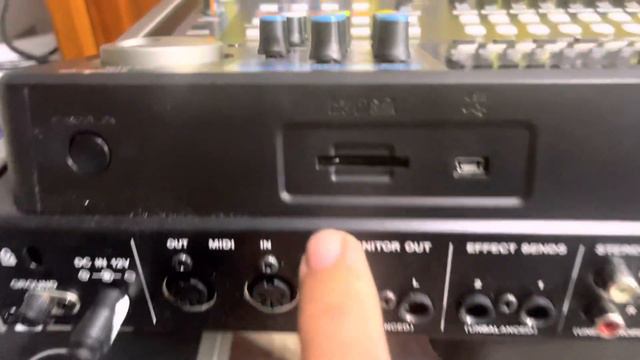 Mixer số đủ loại ,TASCAM DP24-KORG D3200-Yamaha Aw2816-aw 4416-mackie 1642pro-proFX8 Hàng cực đẹp ! смотреть онлайн