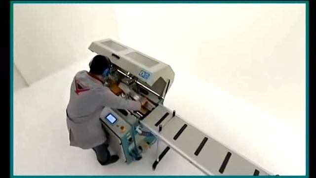 Yilmaz SK 450 - отрезной станок для серийной резки под углом 90° оконных профилей из ПВХ и алюминия смотреть онлайн