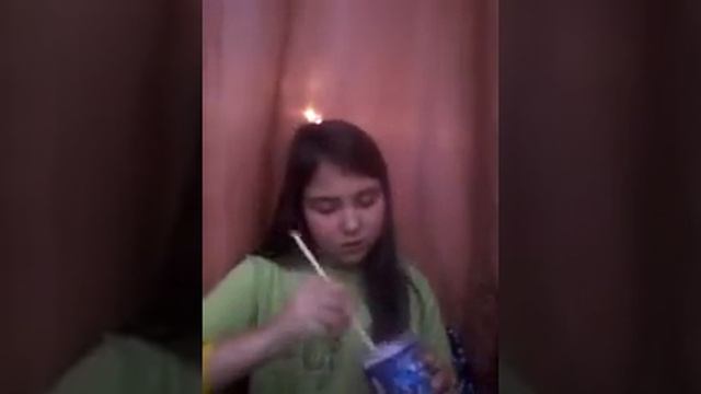 Как сделать слайм из шампуня, зубной пасты, канцелярского клея смотреть онлайн