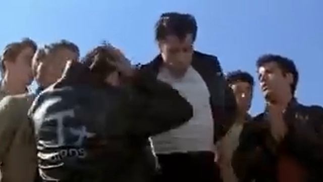 John Travolta & Olivia Newton John - Summer Nights (Grease) смотреть онлайн